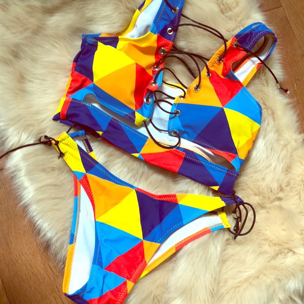 ❣️Super Cute Swimsuit❣️